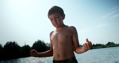 有关伸展, 健康的生活型态, 儿童的免费素材视频