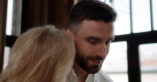 有关一起,在家,女性的免费素材视频