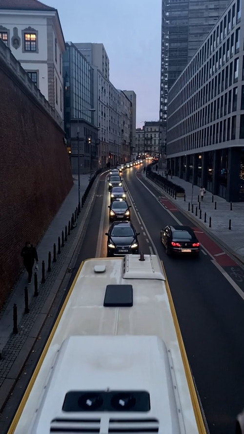 有关交通,公车,垂直视频的免费素材视频