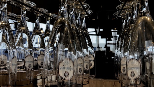 有关啤酒,挂,条的免费素材视频