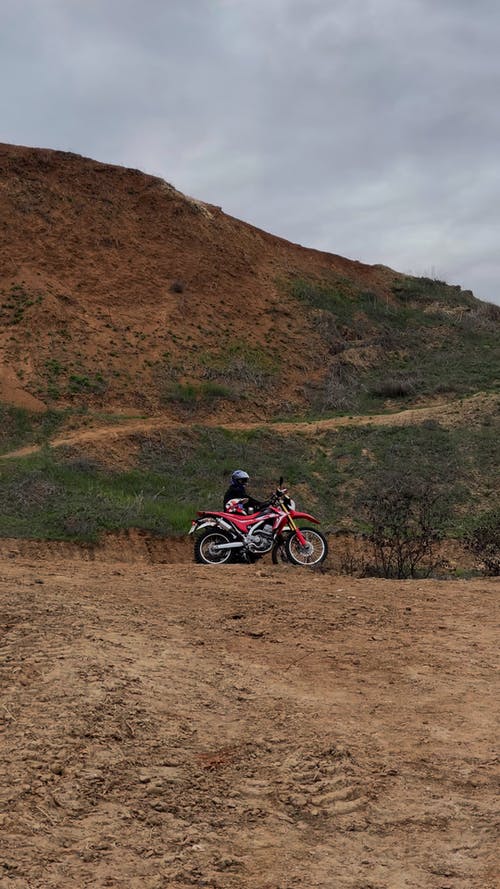 有关人, 冒险, 尘土的免费素材视频