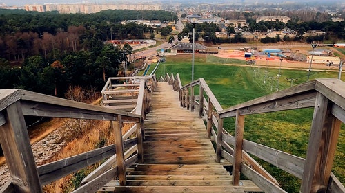 有关城市,山丘,建筑结构的免费素材视频