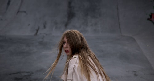 有关大衣,女人,时尚的免费素材视频