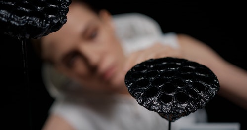 有关人,坐,女人的免费素材视频