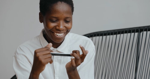 有关人,低角度拍摄,剃光头的免费素材视频