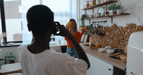 有关人,女人,厨房的免费素材视频