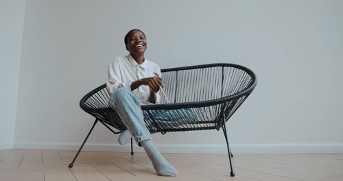 有关人,低角度拍摄,剃光头的免费素材视频