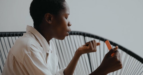 有关人,剃光头,吹的免费素材视频