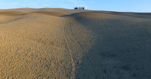 有关丘陵,农村的场景,卷起来的免费素材视频