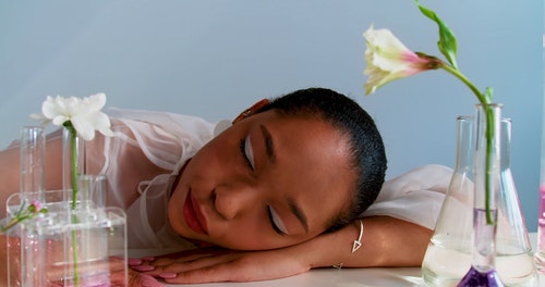 有关人,化学,女人的免费素材视频