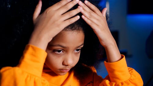 有关vr护目镜,在家,女孩的免费素材视频