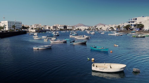 有关停泊,建筑,晴朗的天空的免费素材视频