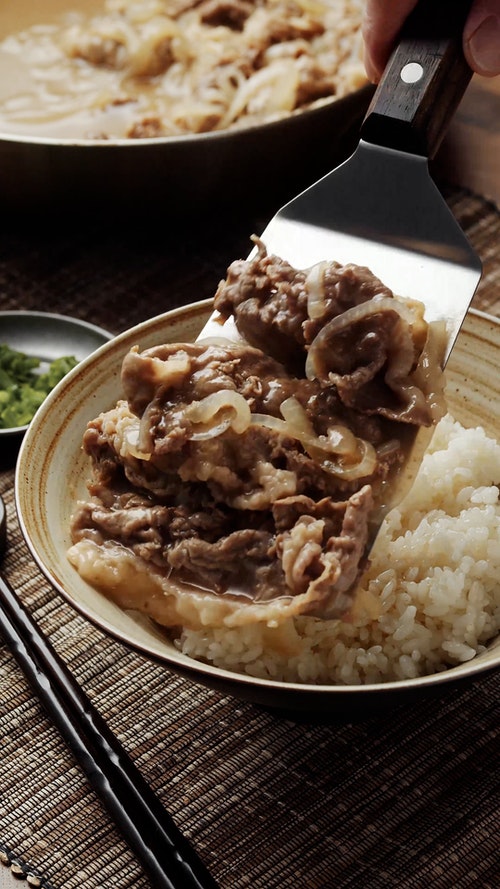 有关亚洲食品,准备吃饭,垂直拍摄的免费素材视频