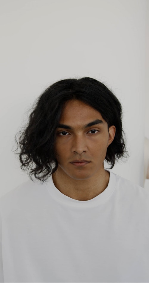 有关人,倚,垂直视频的免费素材视频