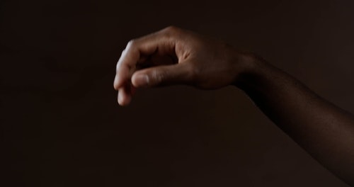 有关人,工作室拍摄,手的免费素材视频