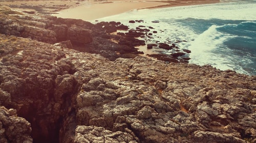 有关天性,岩层,岸边的免费素材视频