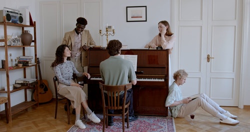 有关人,休闲,倾听的免费素材视频