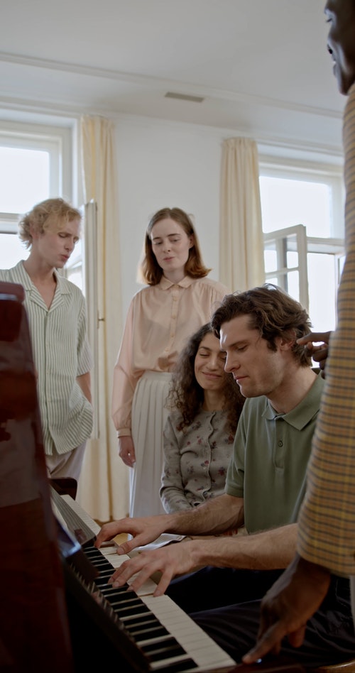 有关人,休闲,倾听的免费素材视频