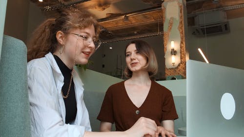 有关商量,女性,妇女的免费素材视频